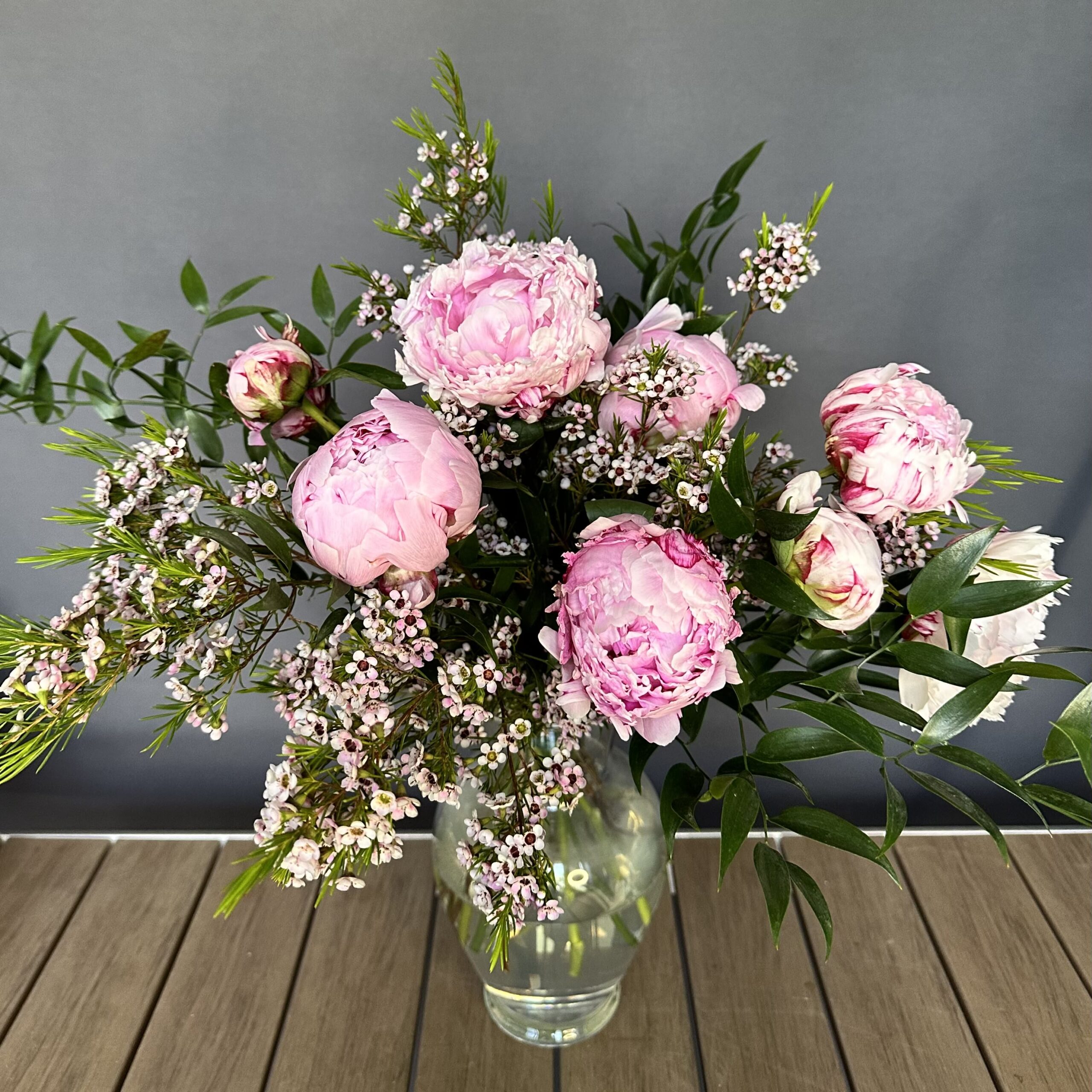 Flowers in vase "Enchanted"